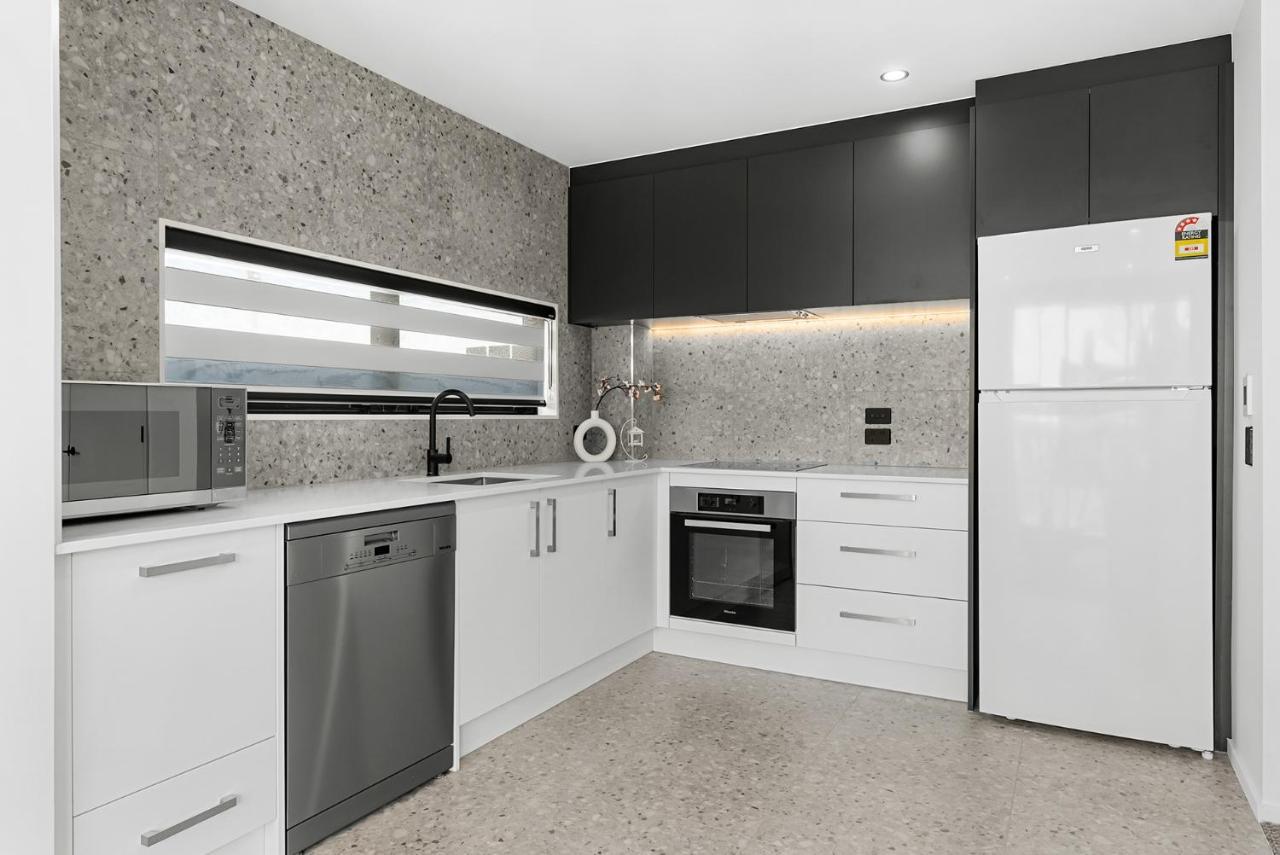 Cbd Contemporary Comfort Townhouse 2 Bed 2Bath Christchurch Eksteriør billede