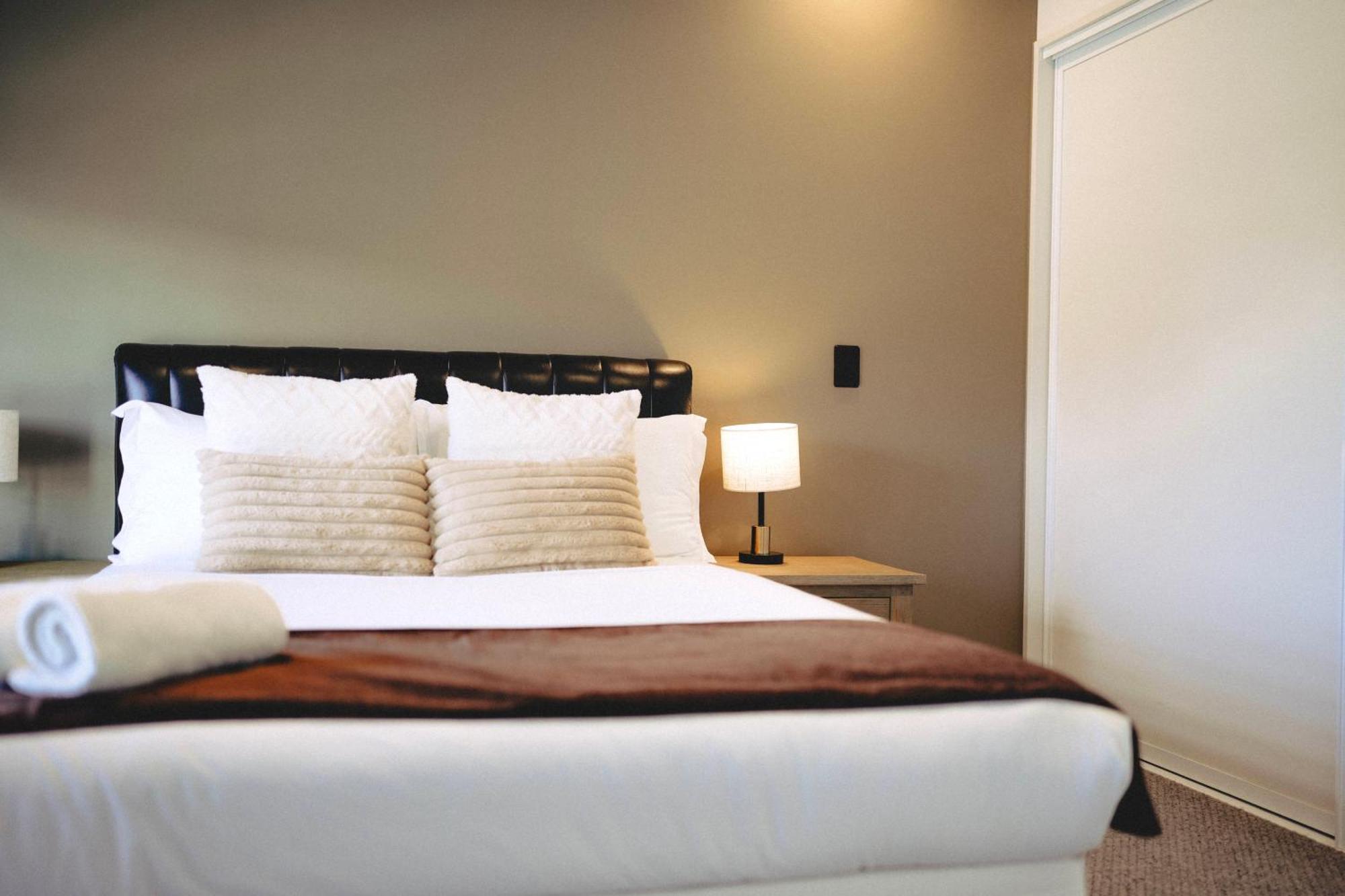 Cbd Contemporary Comfort Townhouse 2 Bed 2Bath Christchurch Eksteriør billede