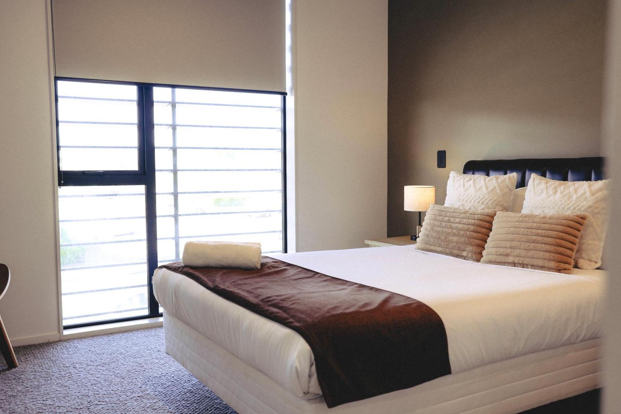 Cbd Contemporary Comfort Townhouse 2 Bed 2Bath Christchurch Eksteriør billede