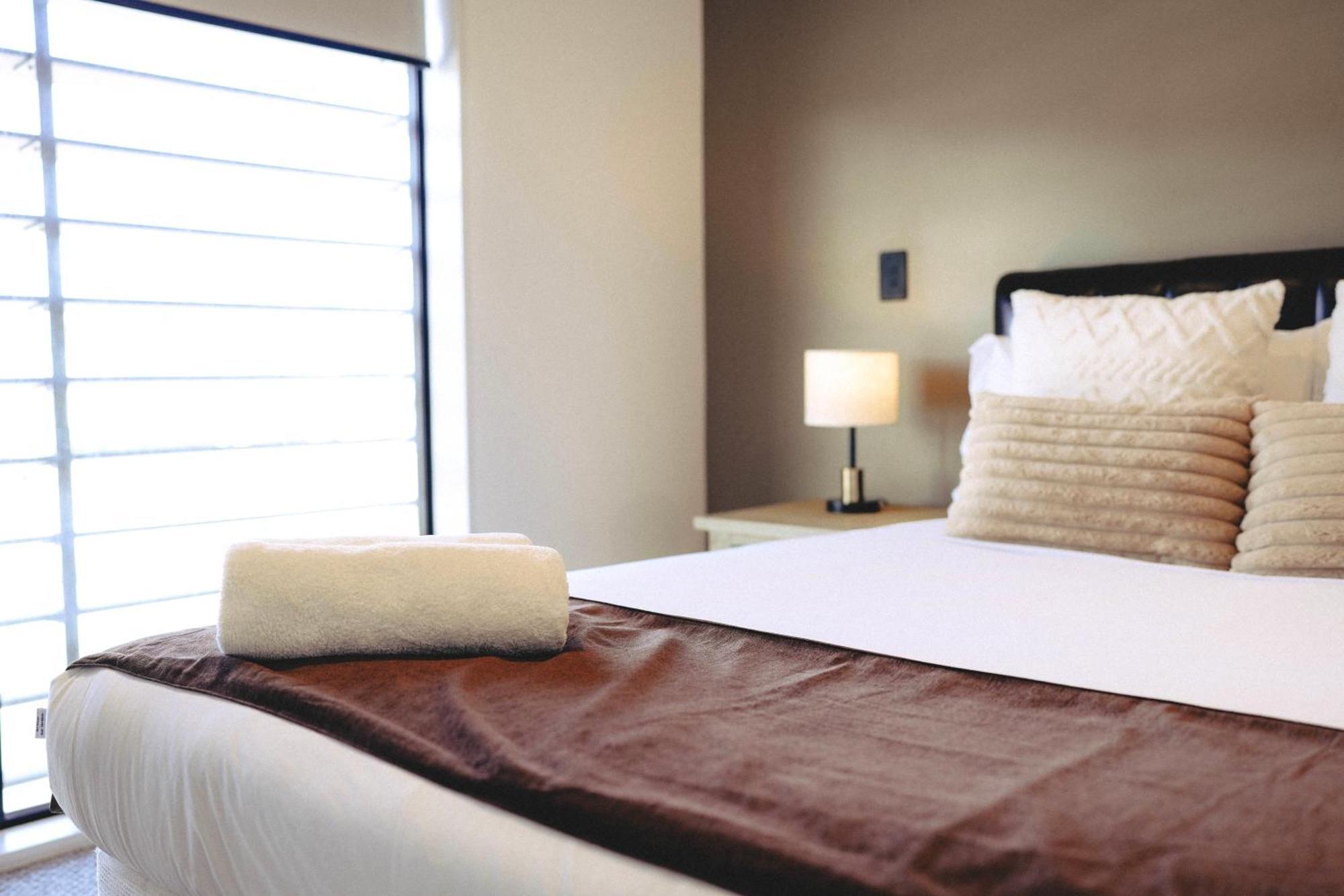 Cbd Contemporary Comfort Townhouse 2 Bed 2Bath Christchurch Eksteriør billede